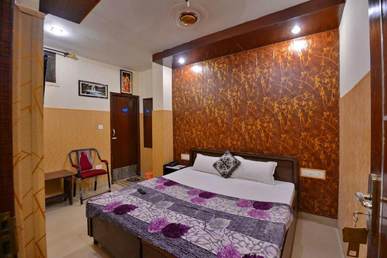 Hotel Dharam Villa Kālka Zewnętrze zdjęcie